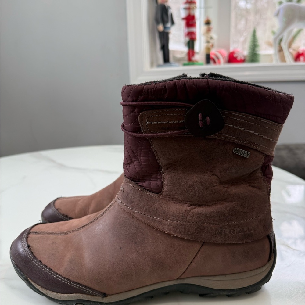 Merrell Tan and Burgundy Outdoor Boots - Picture 3 of 10